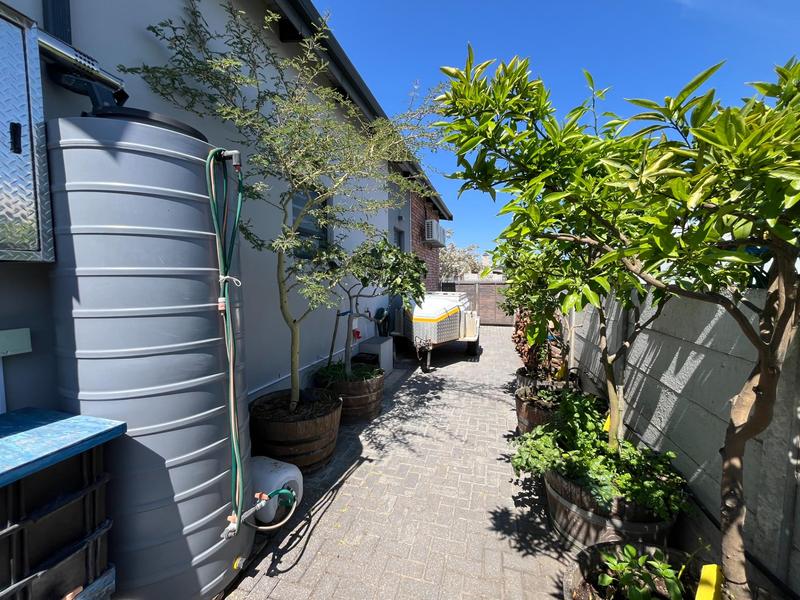 3 Bedroom Property for Sale in Hopefield Western Cape